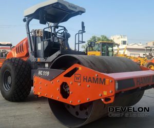 xe lu rung HAMM HC 119